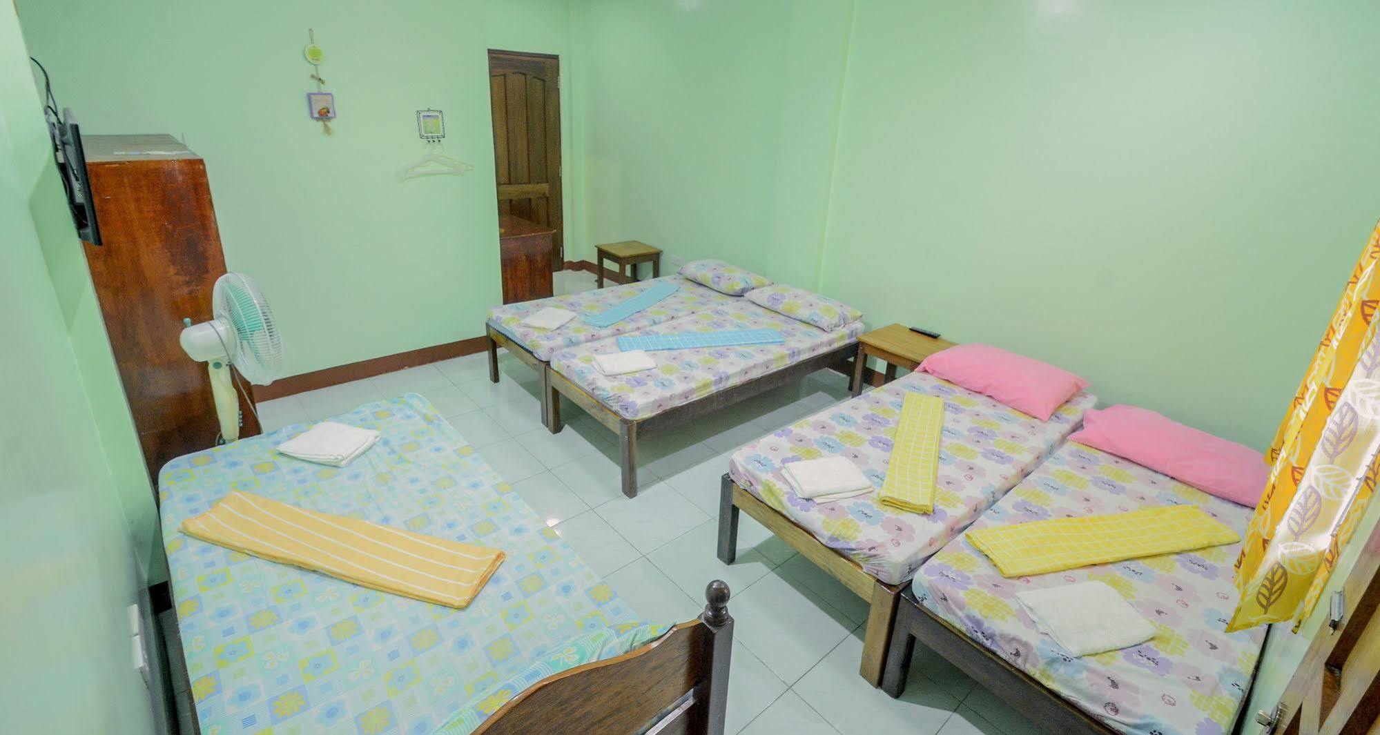 Dads Bayview Pension Puerto Princesa Exterior photo